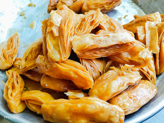 Puri Khaja 1kg (Maha Prasad / Pheni Khaja) Pure Ghee